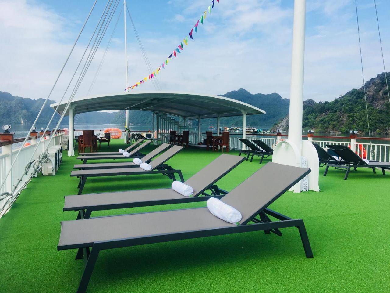 Calypso Cruises Hotel Cat Hai Eksteriør billede